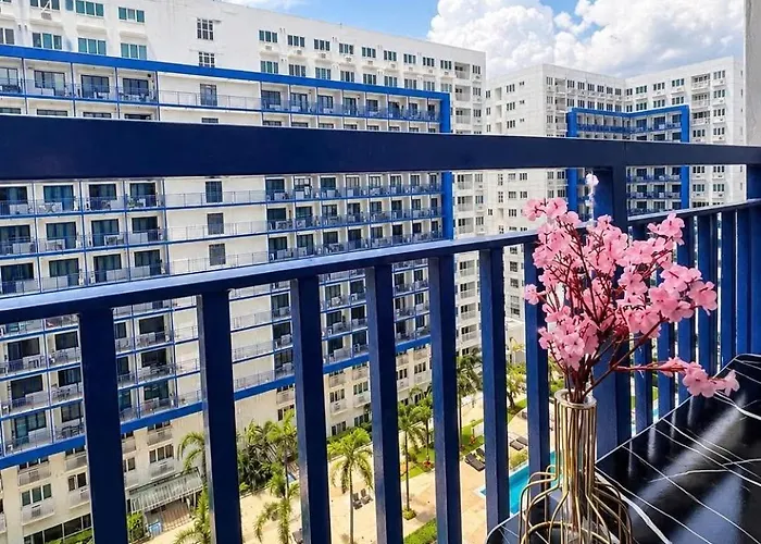 The Luxe Pool View At Sea Residences Отель